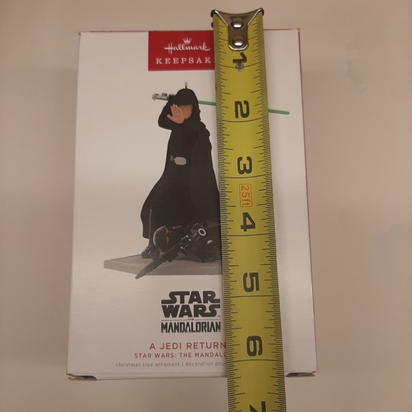 Hallmark Keepsake Star Wars The Mandalorian Ornament - Picture 7 of 7